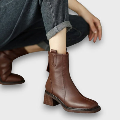 Fien – Classic Leather Ankle Boots