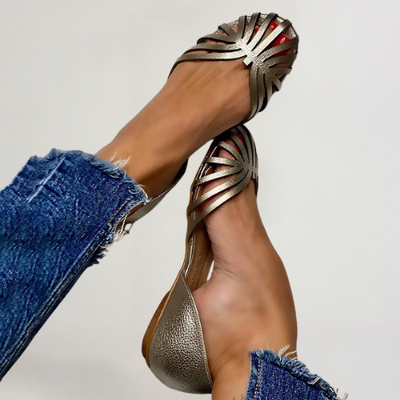 Selina | Glowing Ballerina's