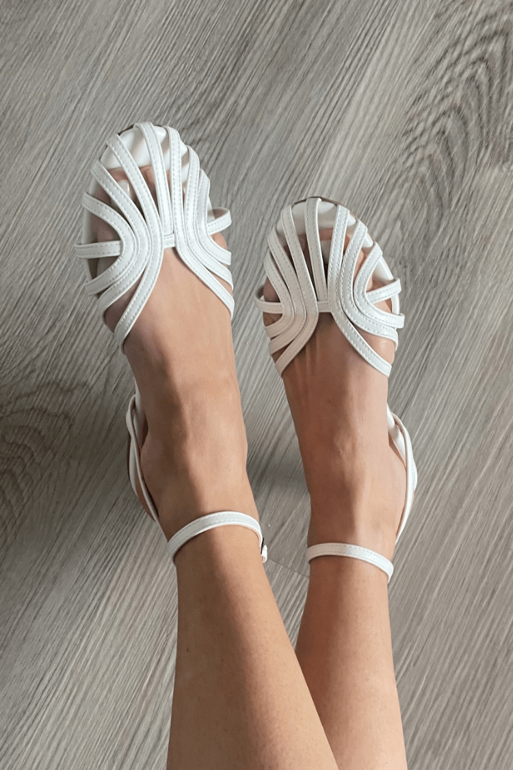 Liesbeth | Flat Sandals