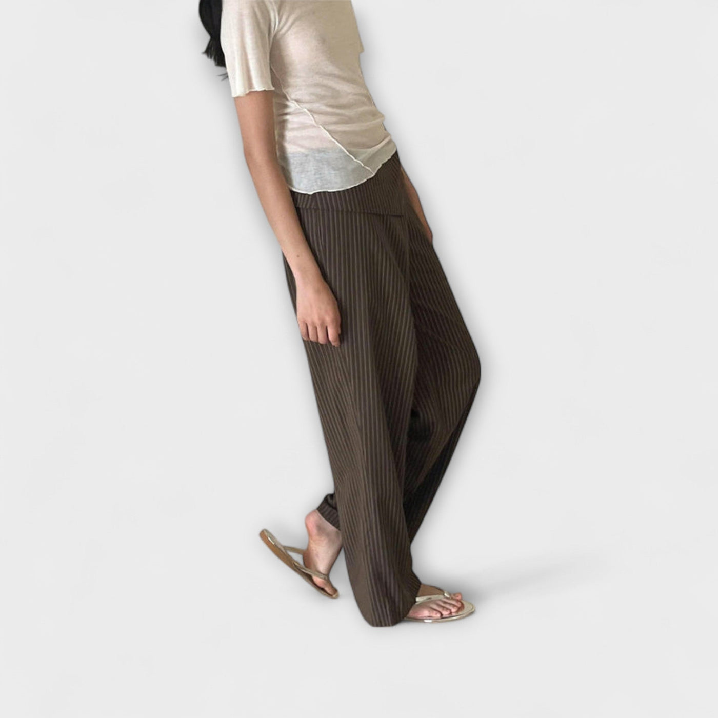 Noémi – Pleated trousers