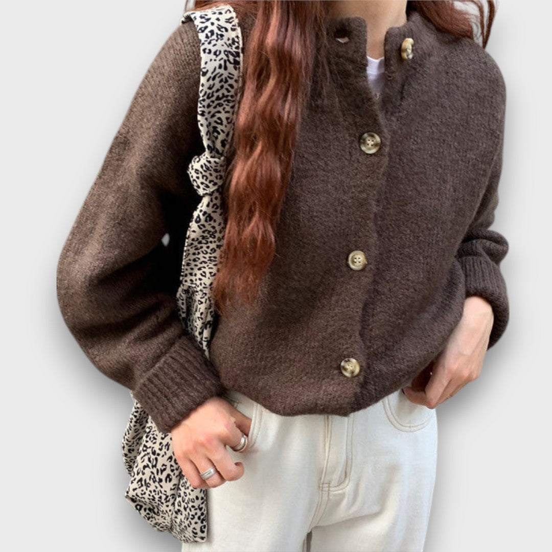 Celore – Warm Cardigan in Mocha