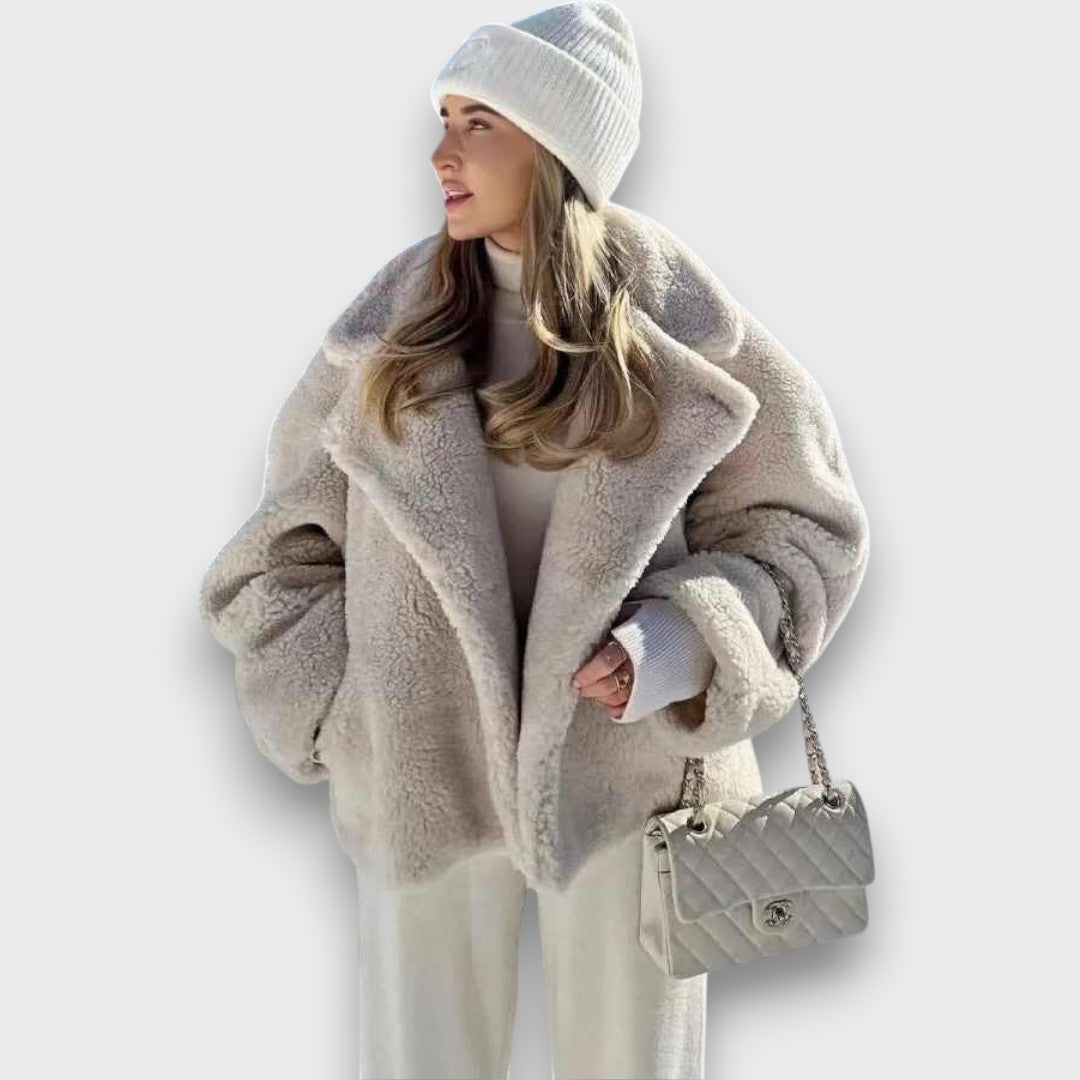 Elvianne – Jacket with wide collar