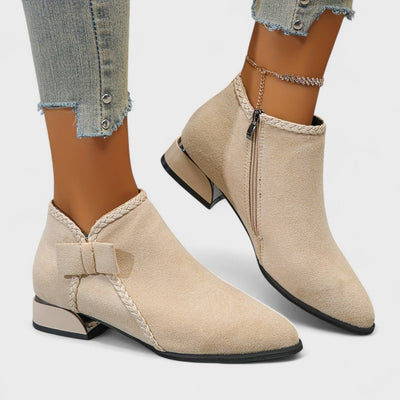 Viva – Knit Boots