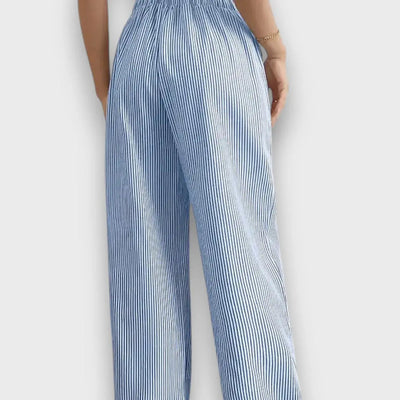 Karina – Trousers with thin stripes