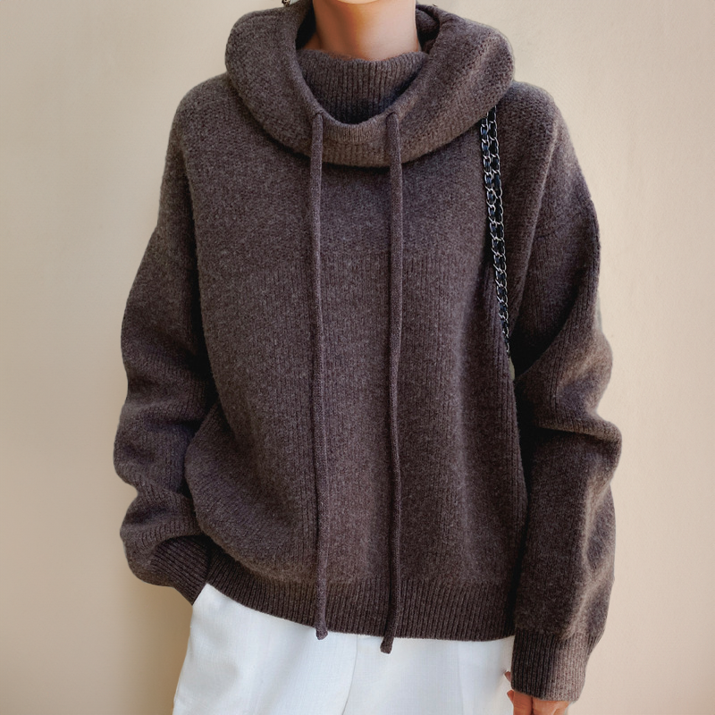 Liah | Elegant Sweater with High Neck