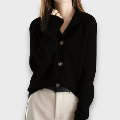 Amira – Elegant Cardigan
