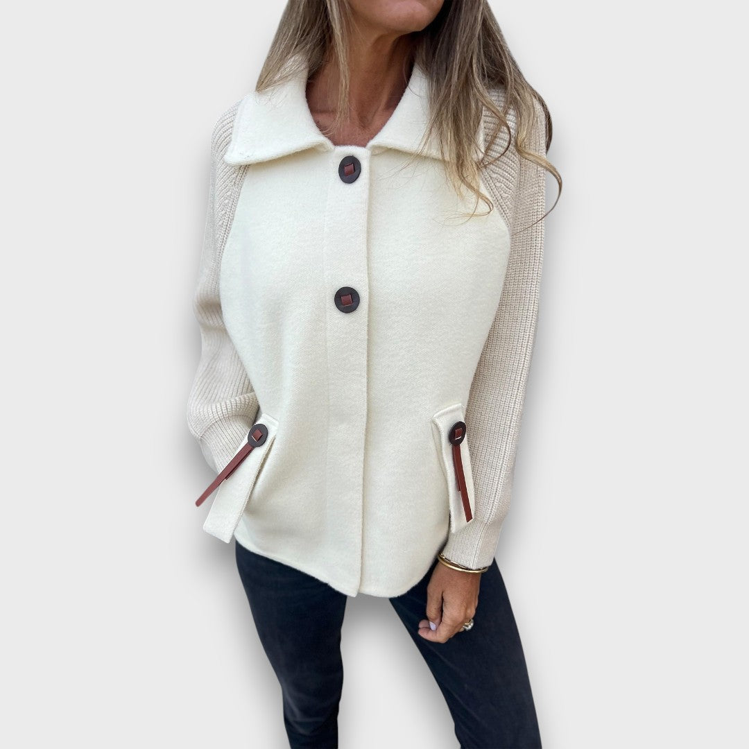 Lunaris – Jacket with contrasting sleeves