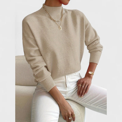 Marta - Elegant and comfortable turtleneck