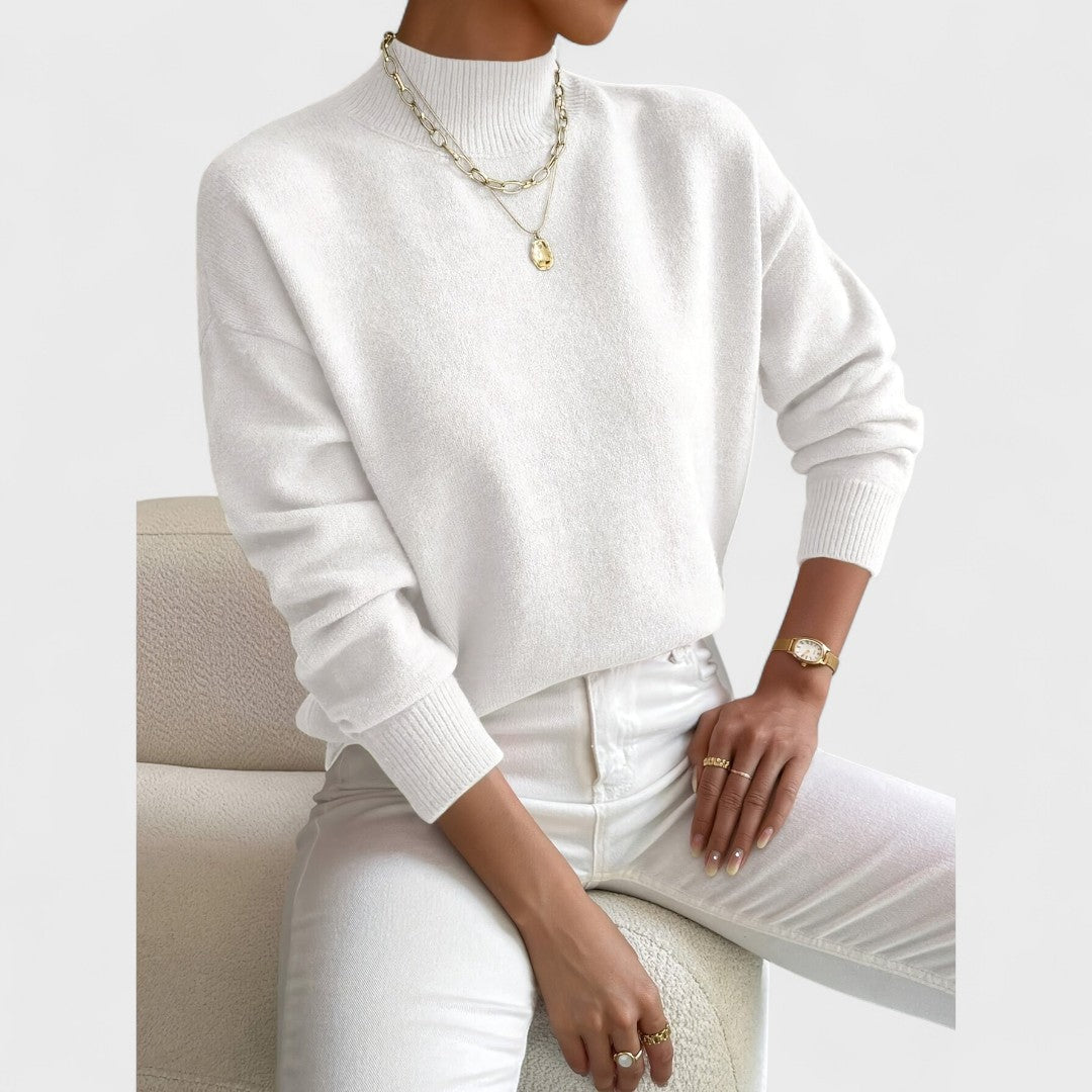 Marta - Elegant and comfortable turtleneck